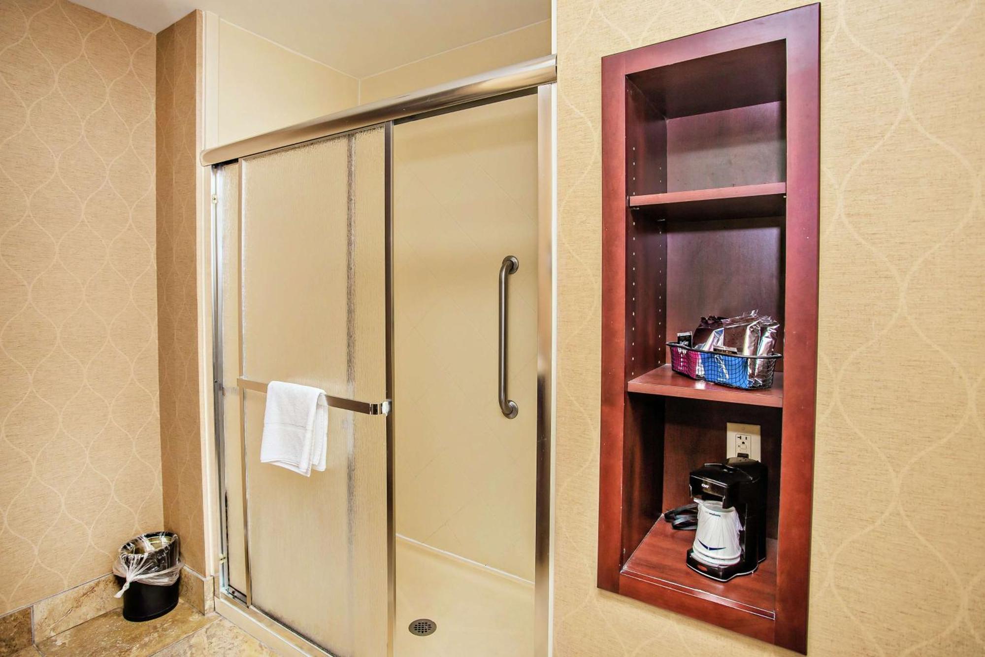 Hampton Inn & Suites Sevierville At Stadium Drive Кодак Экстерьер фото